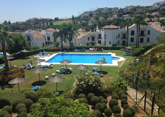 Marbella, Los Arqueros Golf & Country Club, Sleeps 7 Plus 1 Child