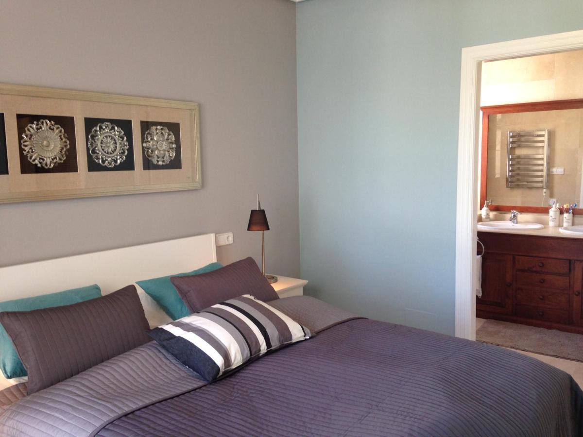 Marbella, Arqueros Golf & Country Club, Sleeps 7 1 Child Marbella