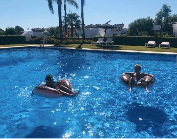 Marbella, Arqueros Golf & Country Club, Sleeps 7 1 Child Leilighet *